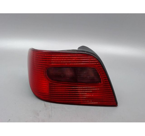 FEU ARRIERE GAUCHE  CITROEN XSARA Phase 2 2000-2004