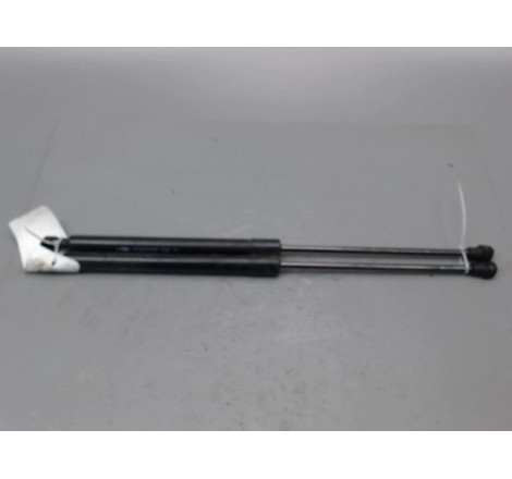 VERIN GAUCHE HAYON OPEL CORSA 2010-