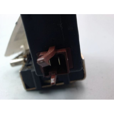 SYSTEME CONDAMNATION ARRIERE DROIT CITROEN SAXO Phase 2 1999-2004