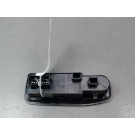 COMMANDE LEVE-GLACE PORTE AVG PEUGEOT 208 Phase 1 2012-...