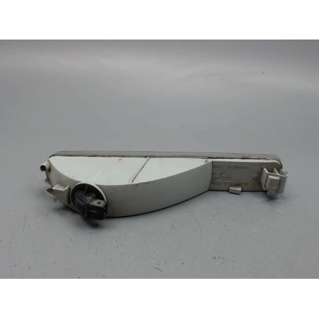 CLIGNOTANT GAUCHE PEUGEOT 605 BERL. Phase 1 1989-1994