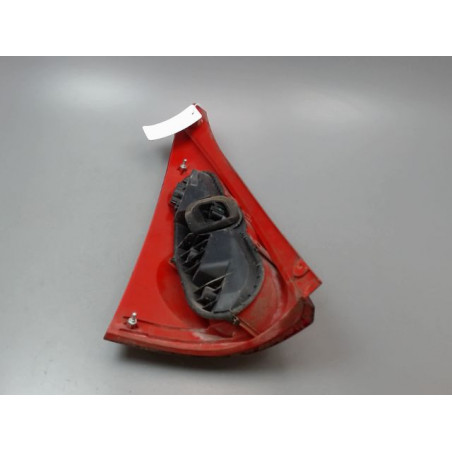 FEU ARRIERE DROIT PEUGEOT 107 Phase 1 2005-2008