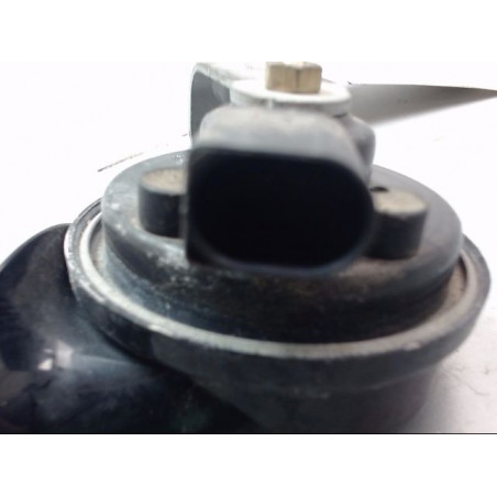 KLAXON / AVERTISSEUR AUDI A4 BERL. II Phase 1 (8E) 2001-2004