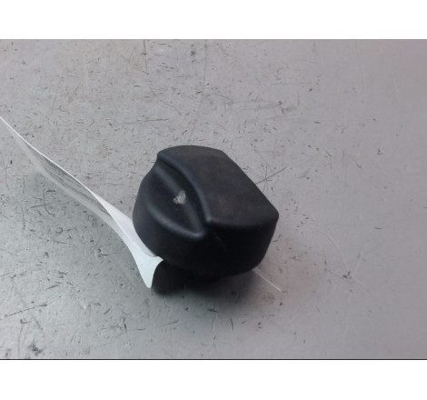 BOUCHON RESERVOIR A CARBURANT OPEL CORSA II Phase 1 (B) 1993-1997