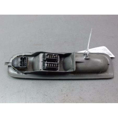 COMMANDE LEVE-GLACE PORTE AVG RENAULT TWINGO I Phase 2 1998-2000