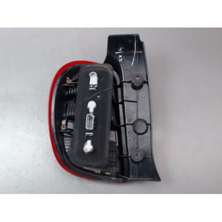 FEU ARRIERE DROIT NISSAN MICRA III Phase 3 2007-2010