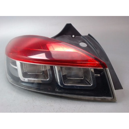FEU ARRIERE GAUCHE  RENAULT MEGANE COUPE III Phase 1 2008-2012