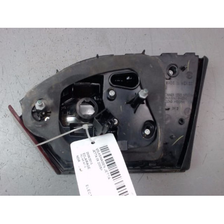 FEU ARRIERE INTERIEUR GAUCHE VOLKSWAGEN JETTA 2005-