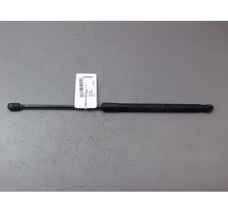 VERIN GAUCHE HAYON AUDI A4 AVANT II Phase 2 2004-2008