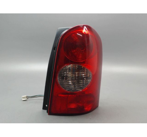 FEU ARRIERE DROIT MAZDA MPV 2000-