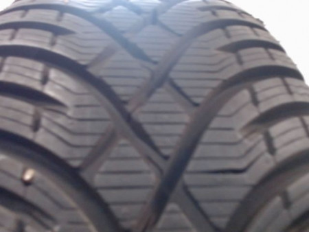 Paire de pneus KLEBER KRISALP HP3 195 60 16 89 H