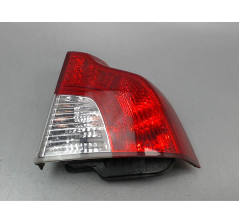 FEU ARRIERE DROIT VOLVO S40 BERL. I Phase 2 2000-2003