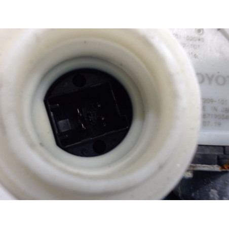 MECANISME+MOTEUR LEVE-GLACE AVANT GAUCHE TOYOTA COROLLA 2004-