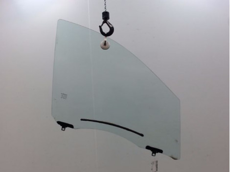 GLACE PORTE AVANT DROIT RENAULT SCENIC MONOSP. III Phase 1 2009-2011