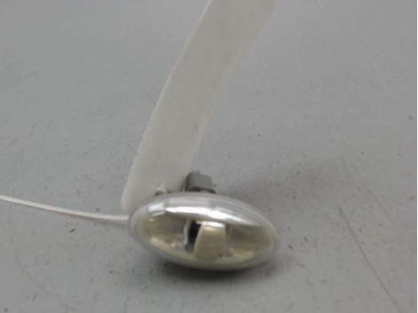 REPETITEUR AILE GAUCHE PEUGEOT 107 Phase 1 2005-2008