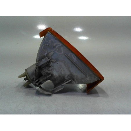 CLIGNOTANT GAUCHE OPEL CORSA -90
