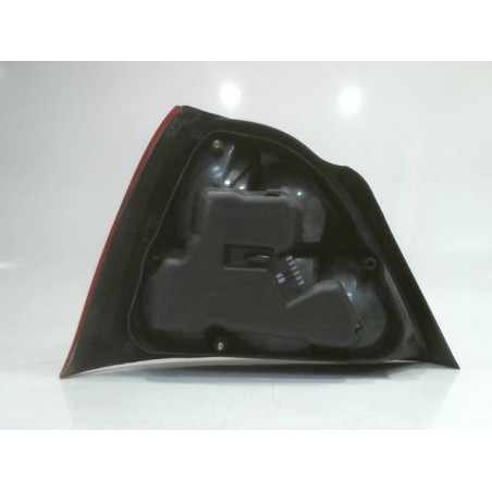 FEU ARRIERE DROIT ROVER 25 Phase 1 2000-2004