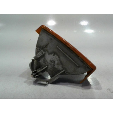CLIGNOTANT GAUCHE OPEL CORSA 90-93