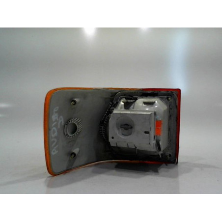 FEU ARRIERE DROIT AUDI 80 86-91