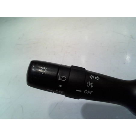 COMMANDE ECLAIRAGE TOYOTA YARIS II Phase 1 2005-2009
