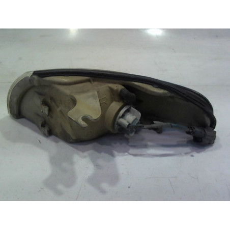 CLIGNOTANT DROIT MAZDA 626 III Phase 1 1992-1995