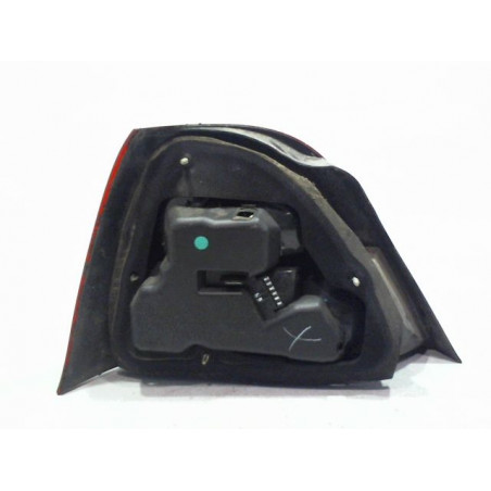 FEU ARRIERE DROIT ROVER 25 Phase 1 2000-2004