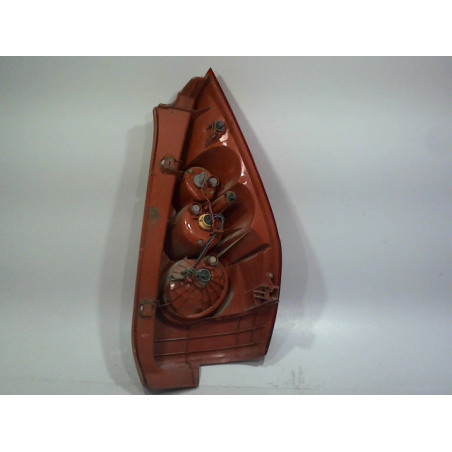 FEU ARRIERE GAUCHE  MAZDA 5 MONOSP. I Phase 1 2005-2008
