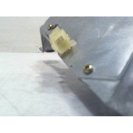 MOTEUR ESSUIE-GLACE ARRIERE MAZDA 323 VI 1997-2004