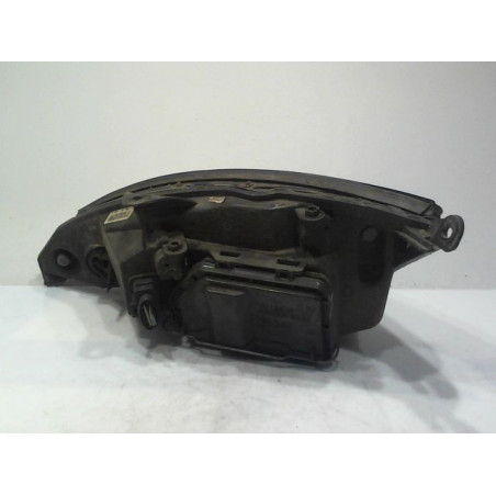 PHARE DROIT FORD FOCUS I 1998-2004