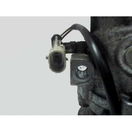 COMPRESSEUR AIR CONDITIONNE OPEL CORSA III Phase 2 (C) 2003-2006