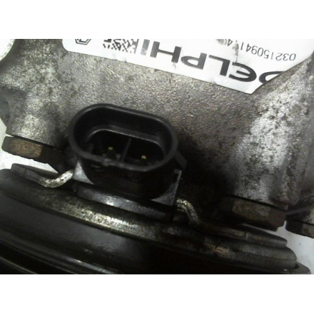 COMPRESSEUR AIR CONDITIONNE RENAULT LAGUNA II Phase 2 2005-2007