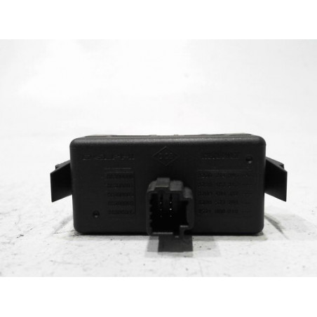 BOUTON DE WARNING RENAULT CLIO