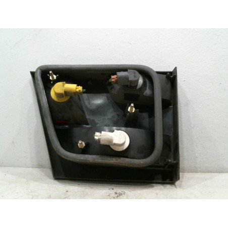 FEU ARRIERE INTERIEUR DROIT PEUGEOT 806 MONOSP. 1994-2001