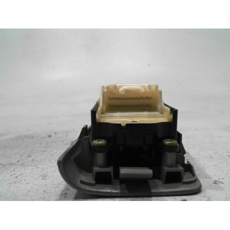 COMMANDE LEVE-GLACE PORTE AVG TOYOTA COROLLA