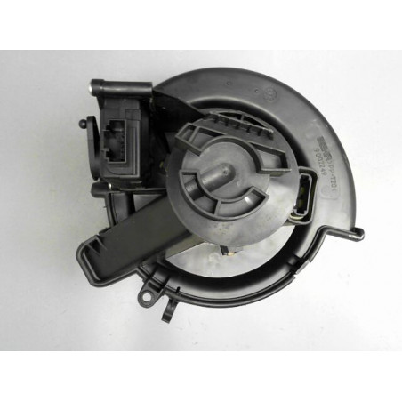 MOTEUR VENTILATEUR CHAUFFAGE OPEL ZAFIRA