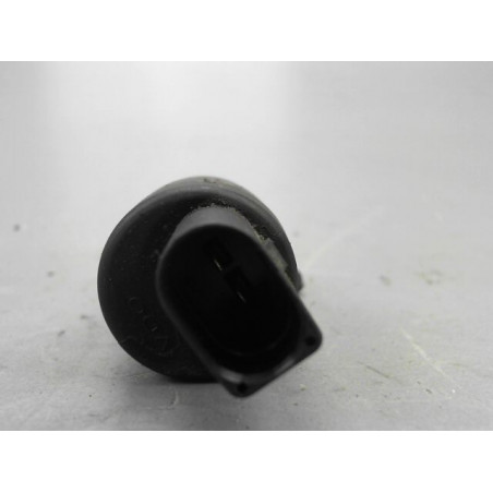 POMPE LAVE-GLACE AVANT VOLKSWAGEN NEWBEETLE