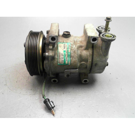 COMPRESSEUR AIR CONDITIONNE FORD FIESTA