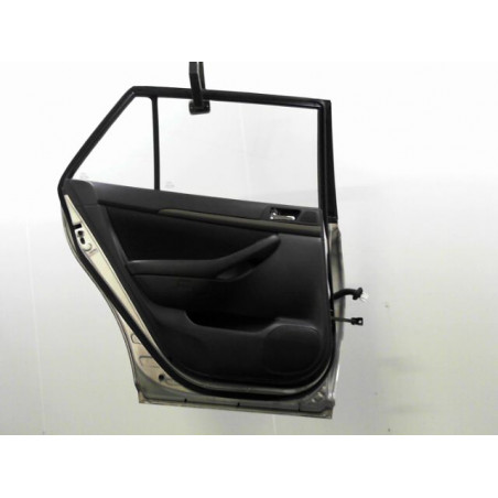 PORTE ARRIERE GAUCHE TOYOTA AVENSIS