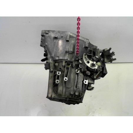 BOITE A VITESSE MECANIQUE PEUGEOT 407 2.0 HDi
