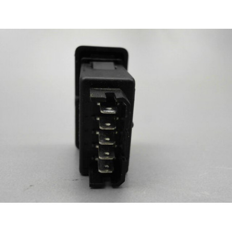 COMMANDE LEVE-GLACE PORTE AVG DACIA LOGAN
