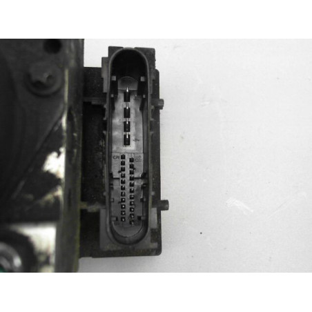 UNITE HYDRAULIQUE ABS OPEL CORSA