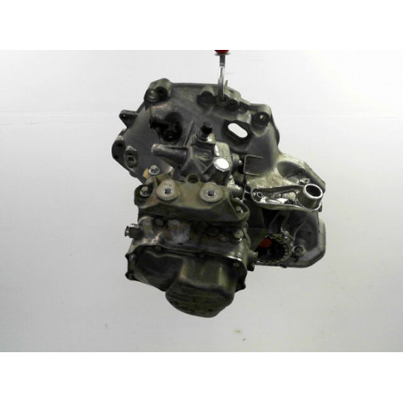 BOITE A VITESSE MECANIQUE OPEL CORSA 1.3 CDTI 
