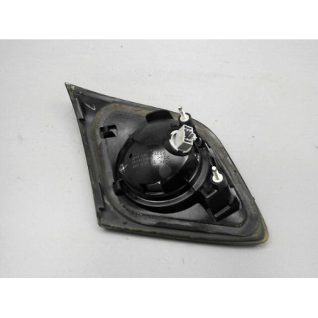 FEU ARRIERE INTERIEUR DROIT MAZDA 3 I Phase 1 2003-2006