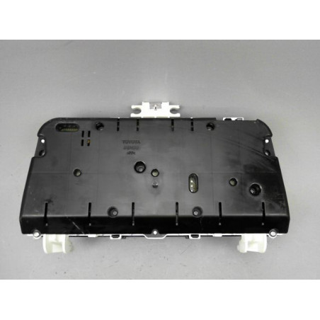 BLOC COMPTEURS TOYOTA COROLLA VERSO II Phase 1 2004-2007