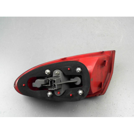 FEU ARRIERE GAUCHE  ALFA ROMEO 147 Phase 2 2004-2010