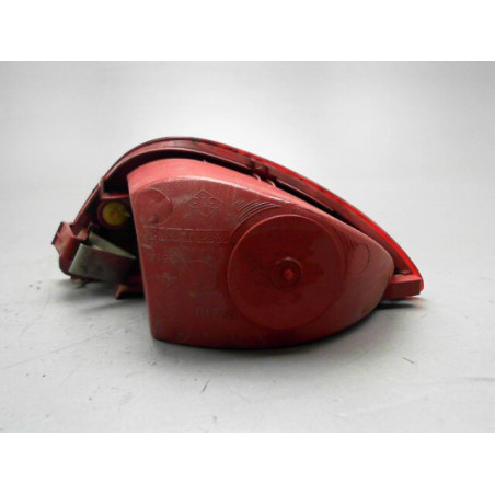 FEU DE PARE-CHOC ARRIERE DROIT RENAULT CLIO III Phase 2 2009-...