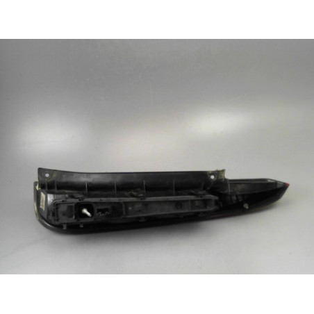 FEU ARRIERE GAUCHE  FORD FIESTA V Phase 1 2002-2005