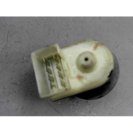 CARENAGE RETROVISEUR EXTERIEUR GAUCHE RENAULT SCENIC MONOSP. II Phase 1 2003-2006