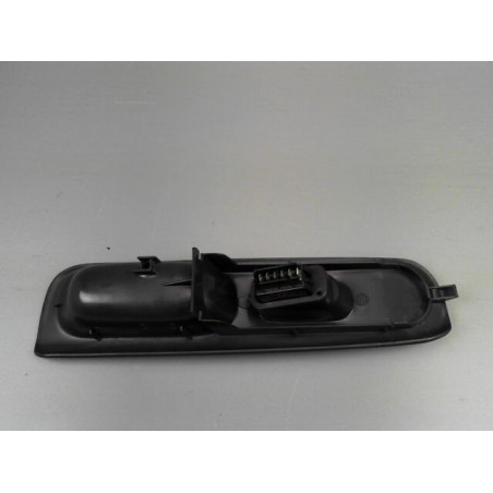 COMMANDE LEVE-GLACE PORTE AVD RENAULT TWINGO