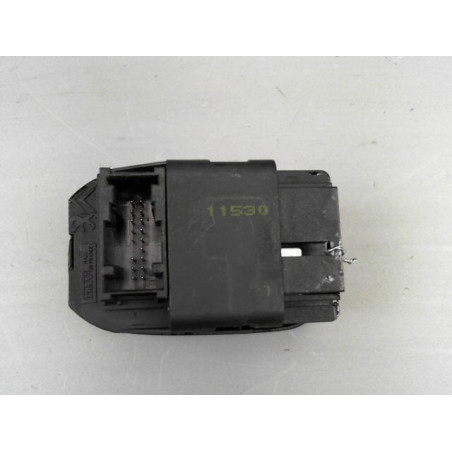 COMMANDE LEVE-GLACE PORTE AVG PEUGEOT 206